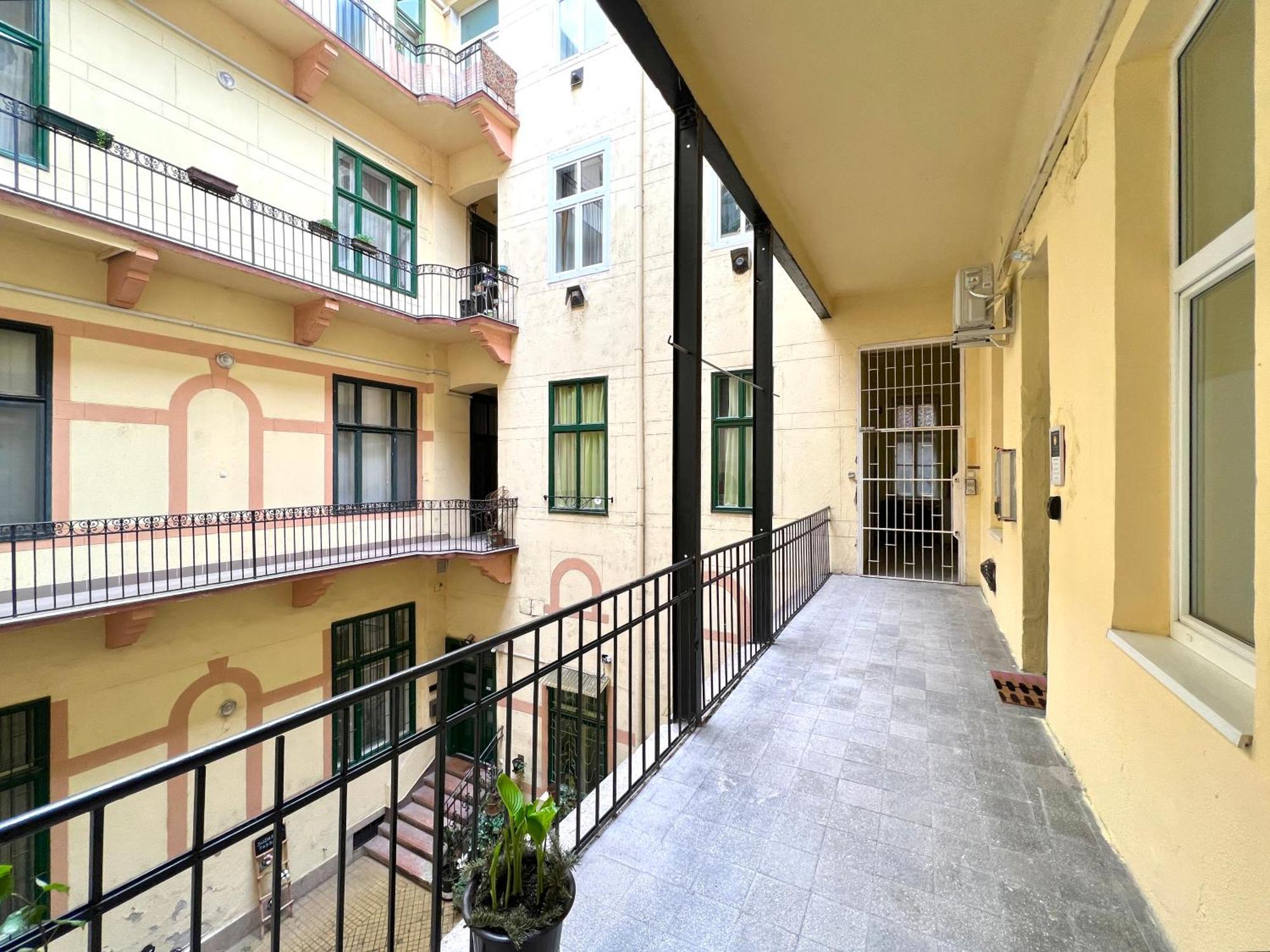 Better Than Baross4 Apartamento *